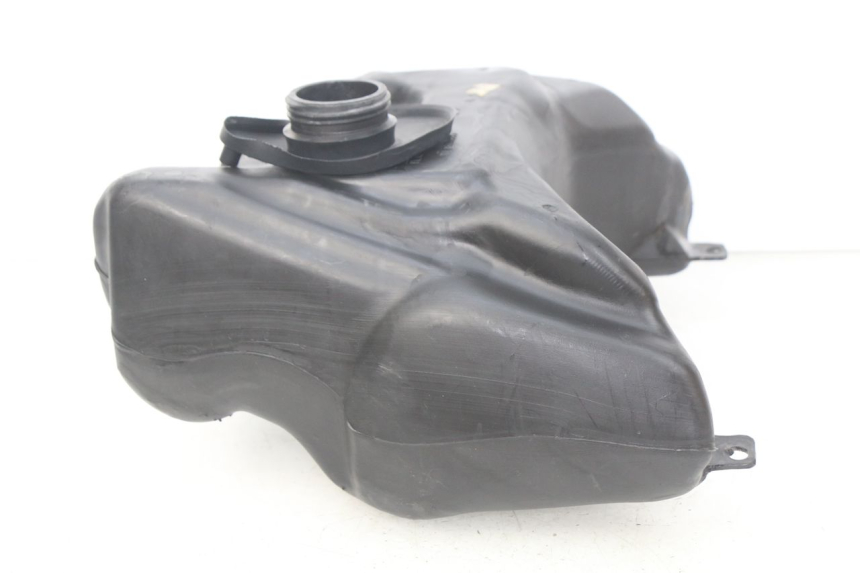 photo de RESERVOIR ESSENCE PEUGEOT VIVACITY 50 (1998 - 2003)