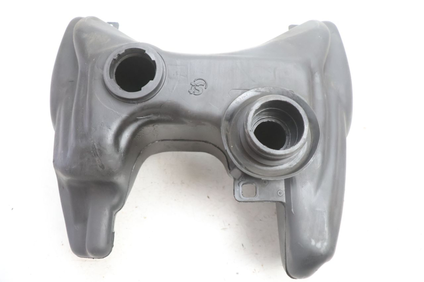 photo de RESERVOIR ESSENCE PEUGEOT VIVACITY 100 (1999 - 2008) - Vue principale