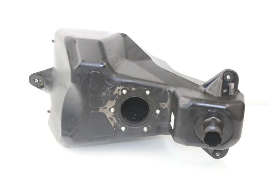 photo de RESERVOIR ESSENCE YAMAHA XMAX X-MAX ABS 125 (2014 - 2016) - Détail de la pièce