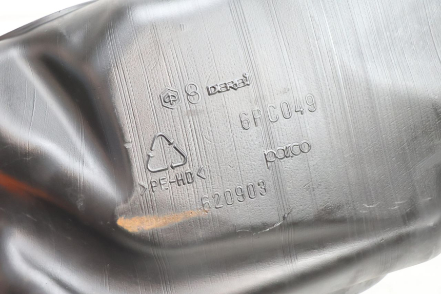 photo de RESERVOIR ESSENCE PIAGGIO X8 STREET 125 (2006 - 2007) - Autre angle de vue