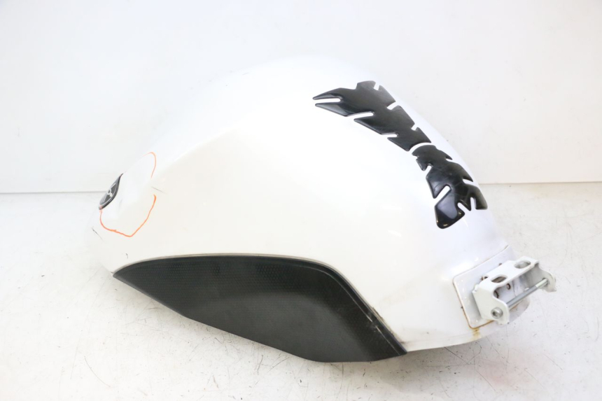 photo de RESERVOIR ESSENCE YAMAHA XJ6 ABS 600 (2008 - 2016)