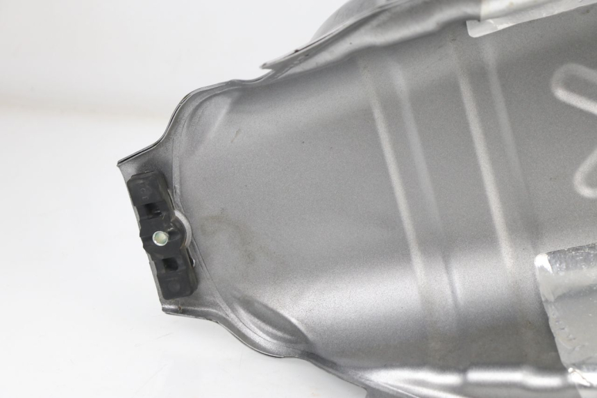 photo de RESERVOIR ESSENCE HONDA XLV VARADERO 125 (2000 - 2006)