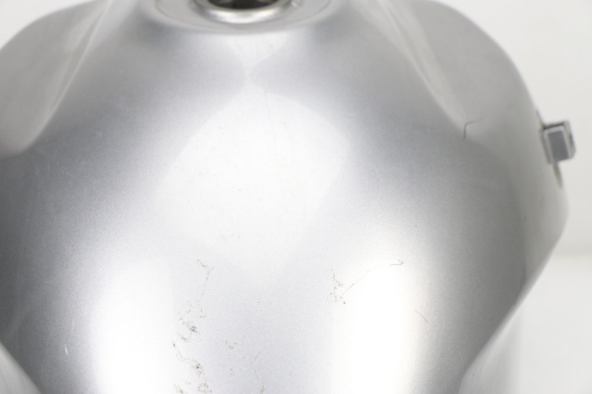 photo de RESERVOIR ESSENCE HONDA XLV VARADERO 125 (2000 - 2006)