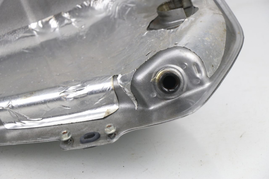 photo de RESERVOIR ESSENCE HONDA XLV VARADERO 125 (2000 - 2006)