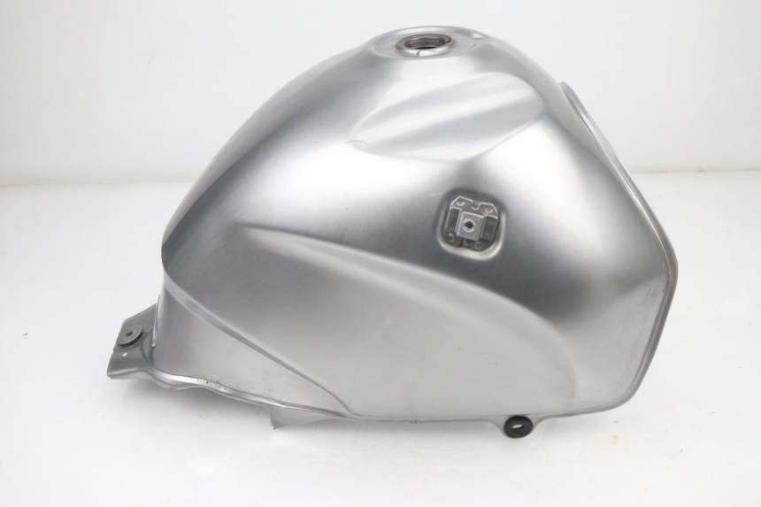 photo de RESERVOIR ESSENCE HONDA XLV VARADERO 125 (2000 - 2006)