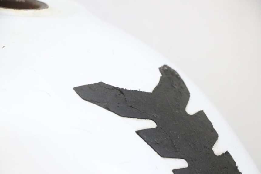 photo de RESERVOIR ESSENCE HONDA XLV VARADERO 125 (2000 - 2006)