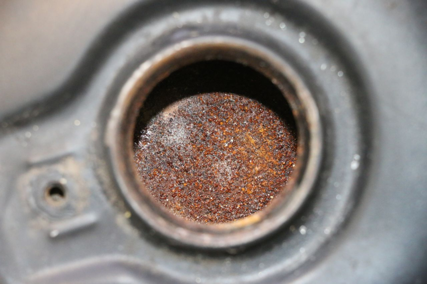 photo de RESERVOIR ESSENCE YAMAHA XV VIRAGO 535 (1988 - 2004) - Autre angle de vue