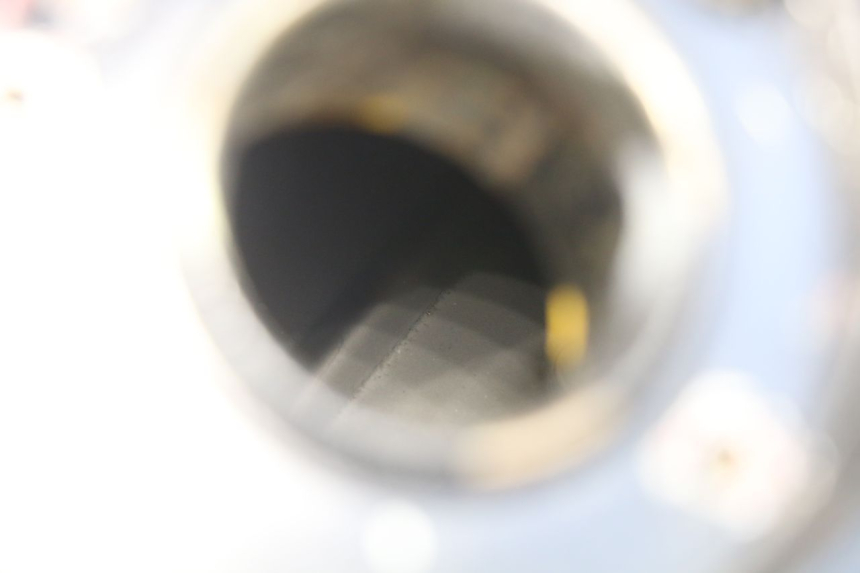 photo de RESERVOIR ESSENCE YAMAHA FZS FAZER 600 (1998 - 2001)