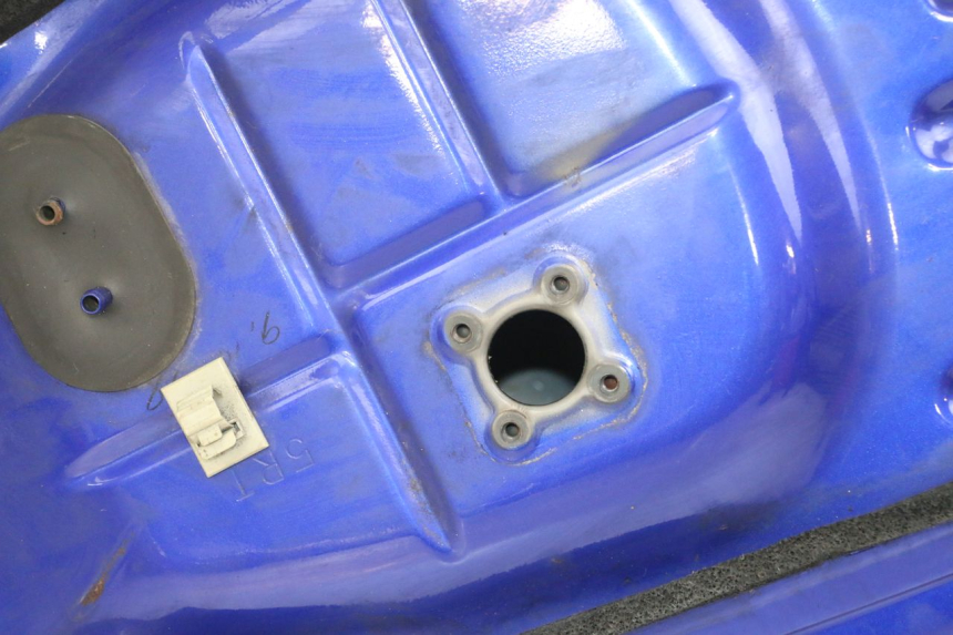 photo de RESERVOIR ESSENCE YAMAHA FZS FAZER 600 (2001 - 2003)