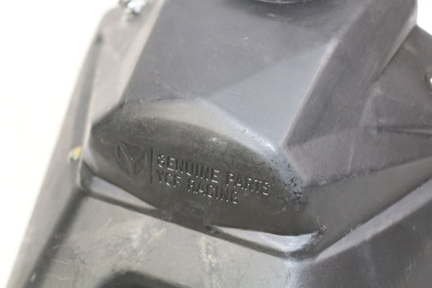 photo de RESERVOIR ESSENCE YCF PILOT 125