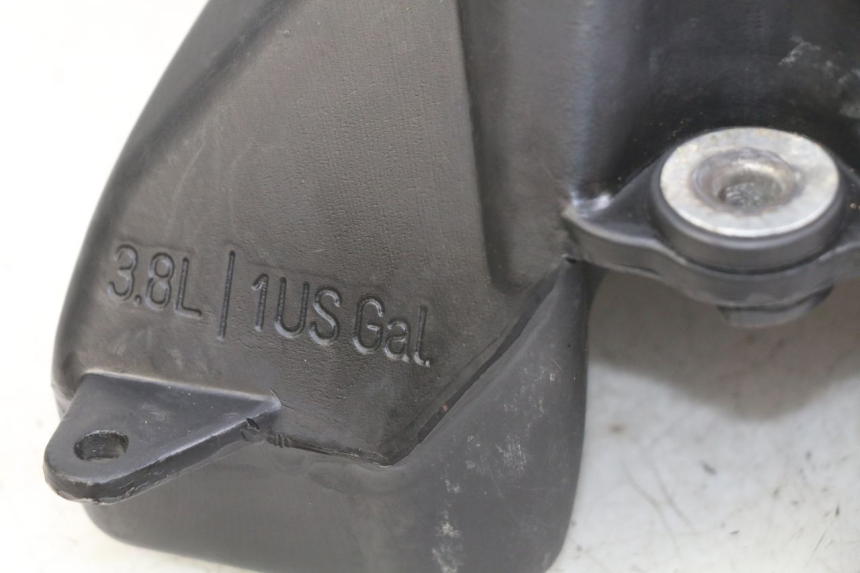 photo de RESERVOIR ESSENCE YCF PILOT 125