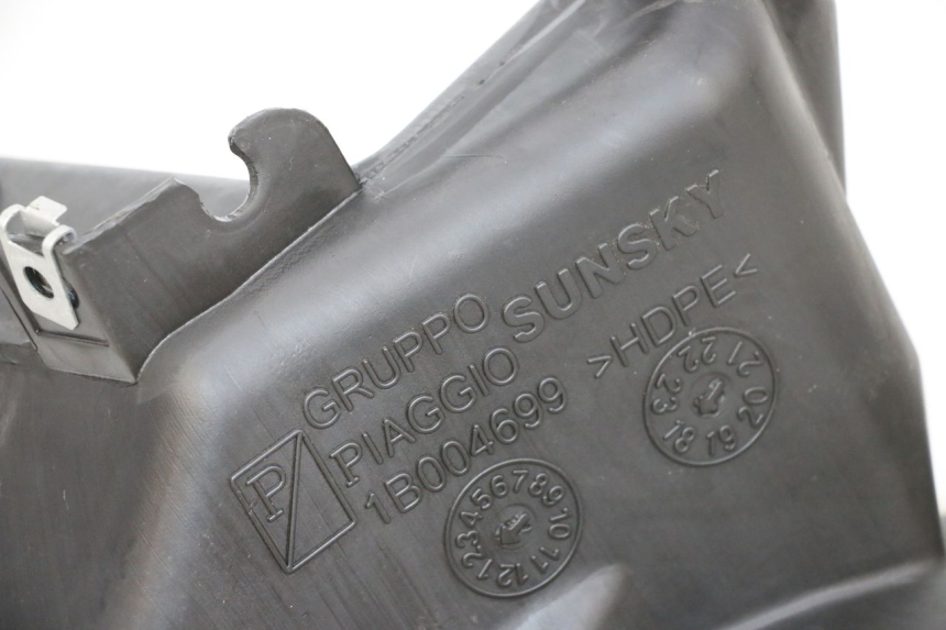 photo de RESERVOIR ESSENCE PIAGGIO ZIP 4T 50 (2018 - 2020) - État de surface