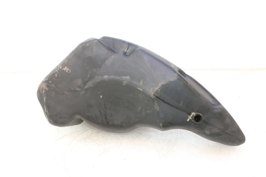 photo de RESERVOIR ESSENCE PIAGGIO ZIP 4T 50 (2006 - 2017) - Autre angle de vue