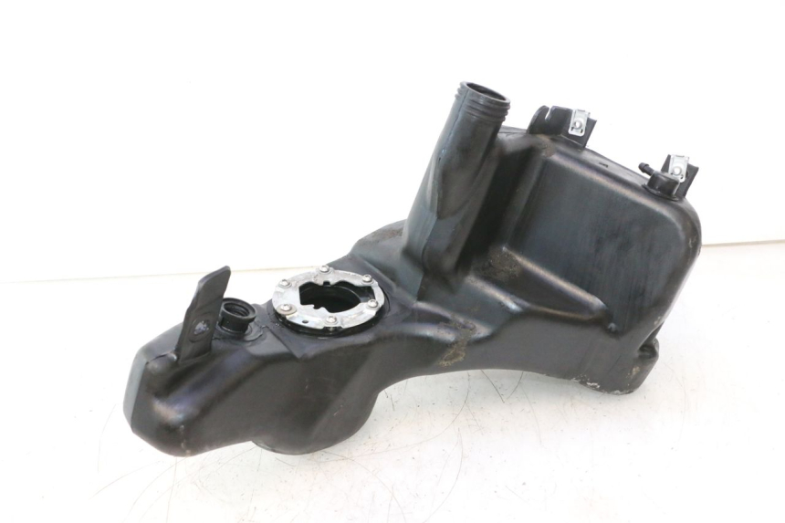 photo de RESERVOIR ESSENCE PIAGGIO ZIP 4T 50 (2018 - 2020) - Autre angle de vue