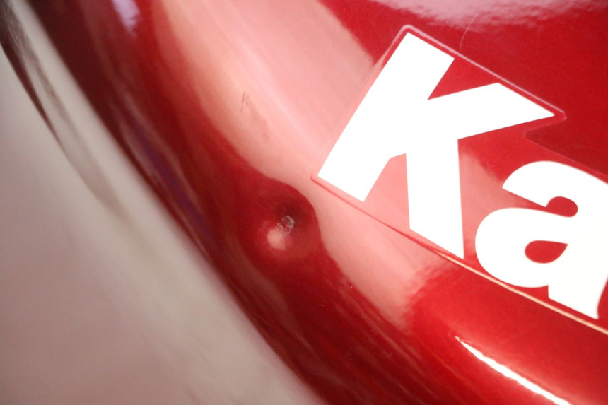 photo de RESERVOIR ESSENCE KAWASAKI ZR 7 750 (1999 - 2001) - Angle alternatif