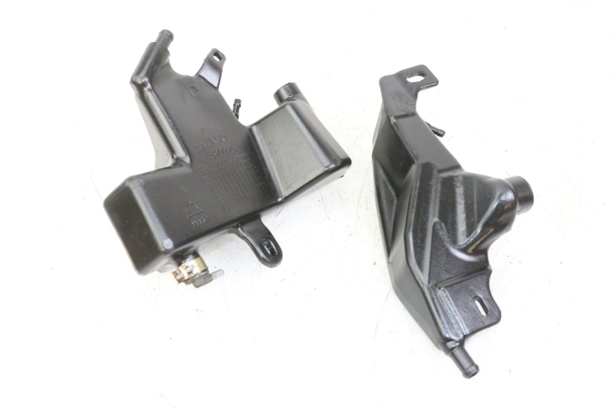 photo de RESERVOIR HUILE APRILIA SR MOTARD 50 (2012 - 2018)