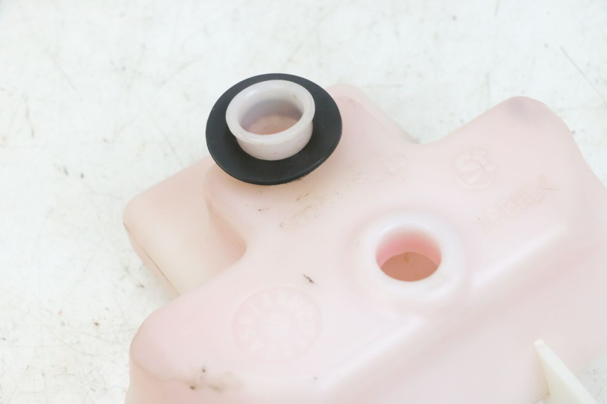 photo de RESERVOIR HUILE YAMAHA BW'S EASY 50 (2013 - 2016) - Détail de la pièce