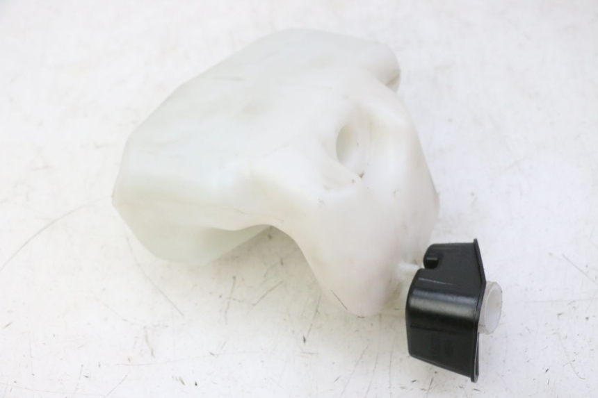 photo de RÉSERVOIR HUILE PEUGEOT CITYSTAR 50 (2013 - 2017)