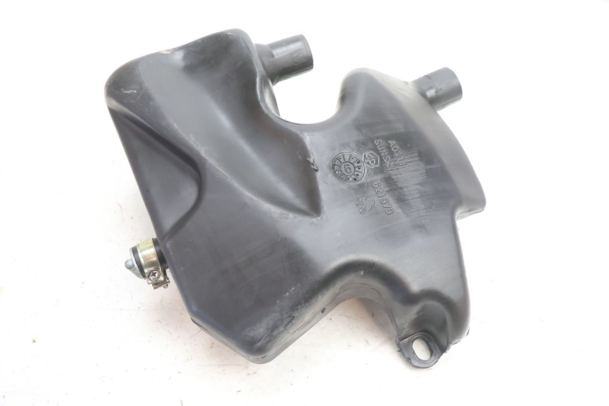 photo de RESERVOIR HUILE PIAGGIO FLY 2T 50 (2004 - 2017) - Vue principale