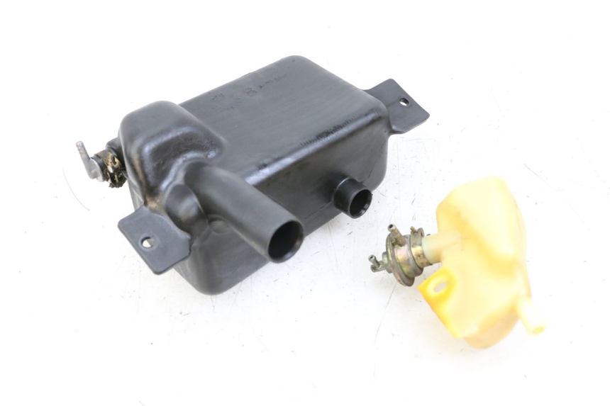 photo de RESERVOIR HUILE GILERA RUNNER LC 50 (1997 - 1998) - Détail de la pièce