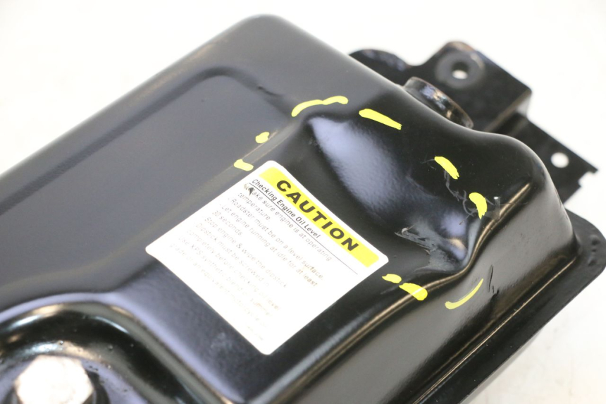 photo de RESERVOIR HUILE CAN-AM SPYDER RS 1000 (2008 - 2012) - État de surface