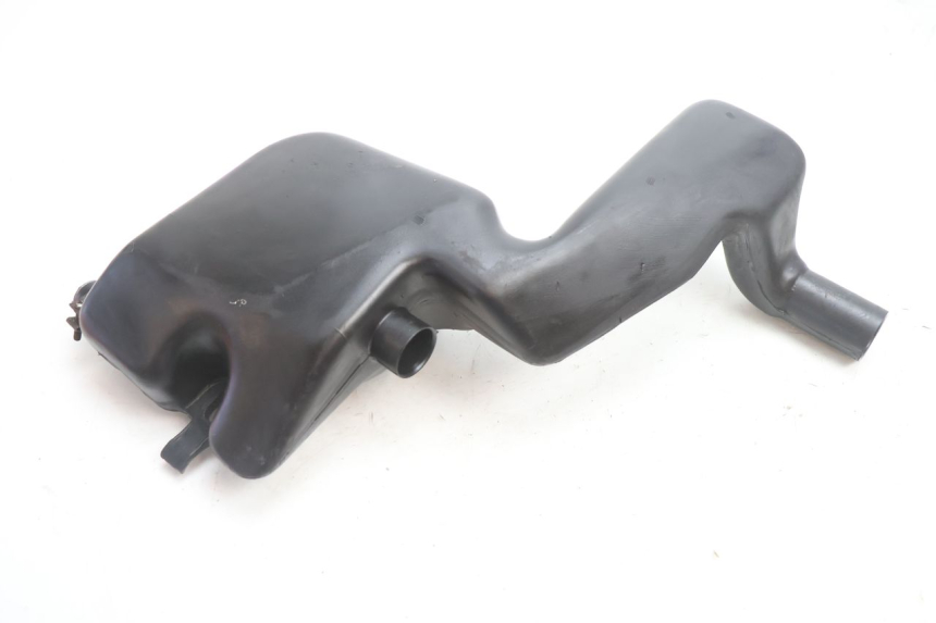 photo de RESERVOIR HUILE PIAGGIO TYPHOON 50 (2000 - 2009) - Autre angle de vue