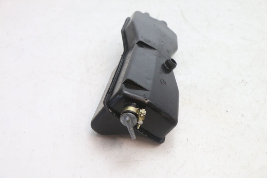 photo de RESERVOIR HUILE PIAGGIO VESPA PK FL 2T 50 (1990 - 1996) - Zoom état d’usage