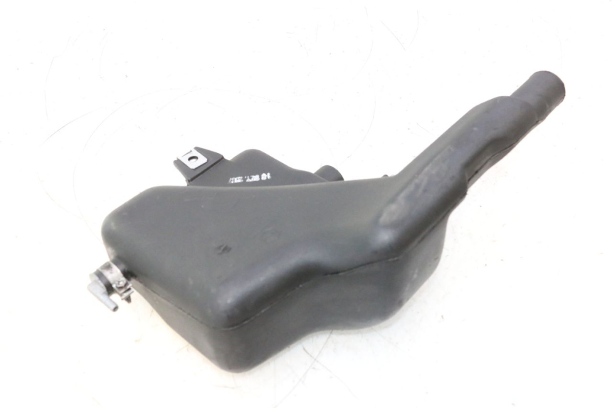 photo de RÉSERVOIR HUILE PIAGGIO VESPA S 2T 50 (2007 - 2014) - Zoom état d’usage