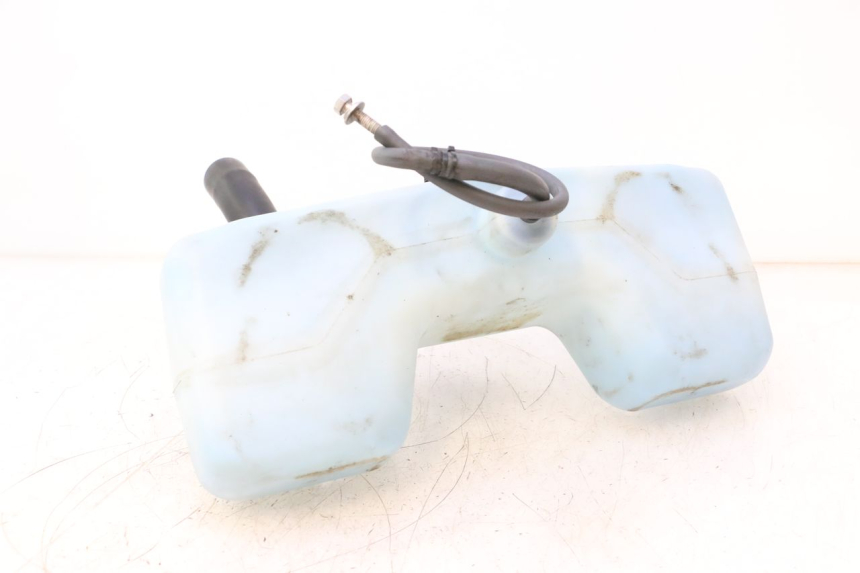 photo de RESERVOIR HUILE YAMAHA WAVE RUNNER GP R 1200 (2000 - 2003) - Points de fixation