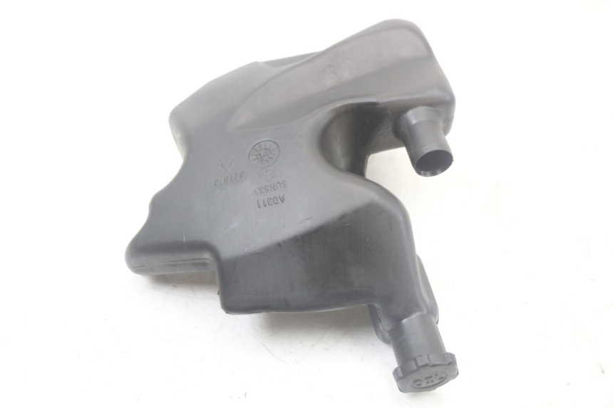 photo de RÉSERVOIR HUILE PIAGGIO ZIP 2T 50 (2009 - 2019)