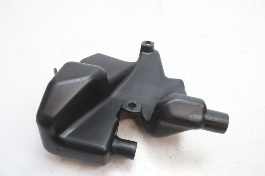 photo de RÉSERVOIR HUILE PIAGGIO ZIP 2T 50 (2009 - 2019) - Gros plan technique