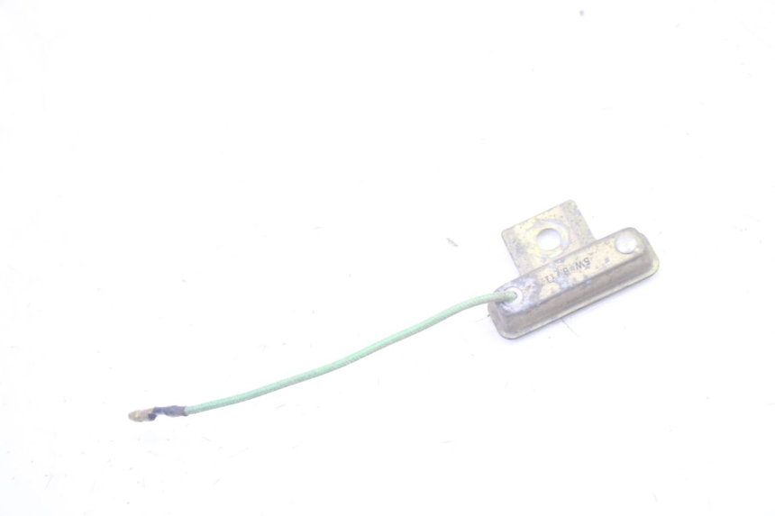 photo de RESISTANCE PEUGEOT ELYSEO 125 (1999 - 2004) - Zoom état d’usage