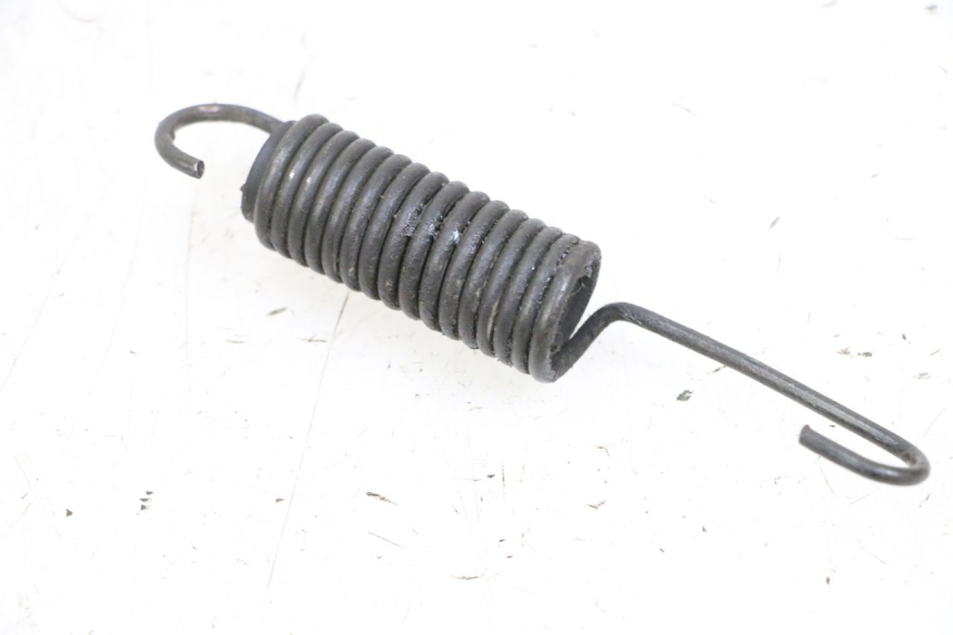 photo de RESSORT BEQUILLE LATERALE YAMAHA YP MAJESTY 125 (2002 - 2006) - Zoom état d’usage