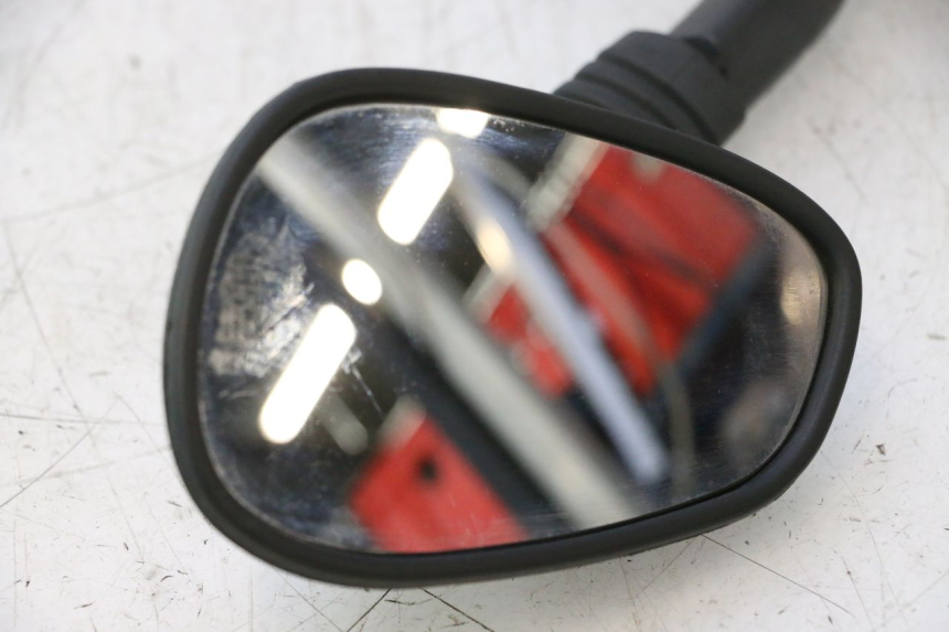 photo de RETROVISEUR DROIT APRILIA ATLANTIC S 125 (2010 - 2013) - Autre angle de vue