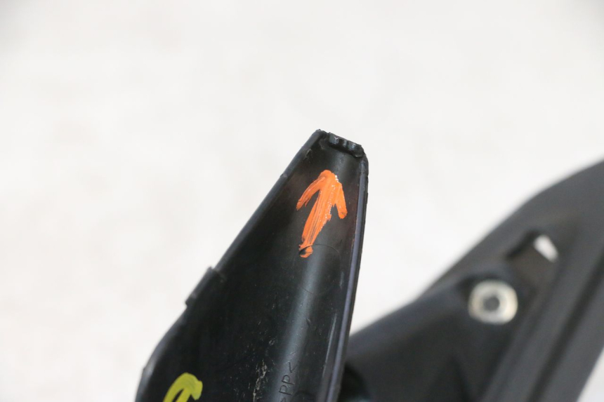 photo de RETROVISEUR DROIT APRILIA ATLANTIC S 125 (2010 - 2013) - Points de fixation