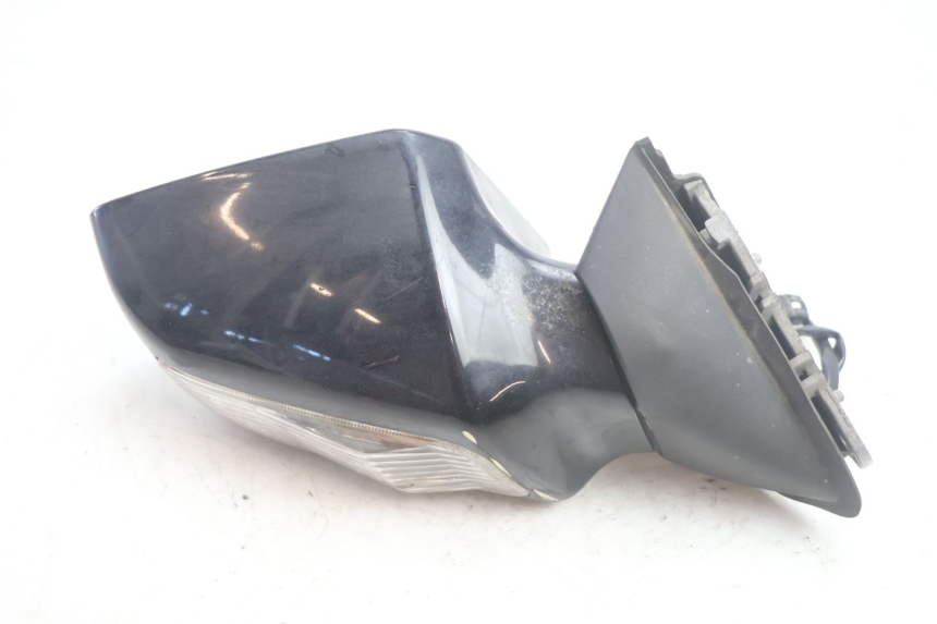photo de RETROVISEUR DROIT SUZUKI BURGMAN EXECUTIVE ABS 650 (2006 - 2012) - Autre angle de vue