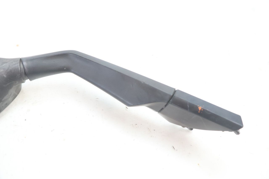 photo de RETROVISEUR DROIT BMW C SPORT 650 (2015 - 2021) - Points de fixation