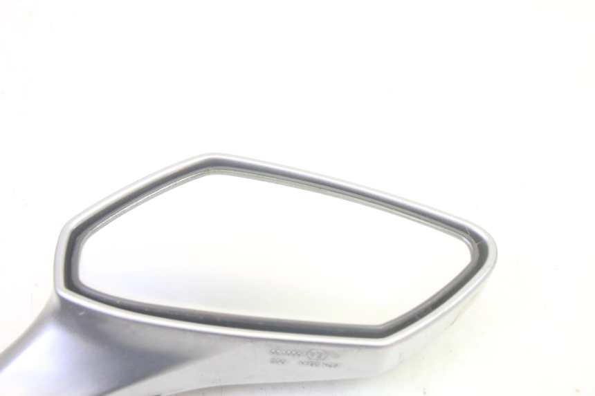 photo de RETROVISEUR DROIT SYM GTS EVO 125 (2009 - 2013) - Zoom état d’usage