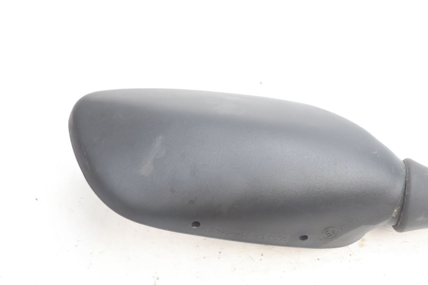photo de RéTROVISEUR DROIT YAMAHA X-MAX XMAX 125 (2010 - 2013) - Points de fixation
