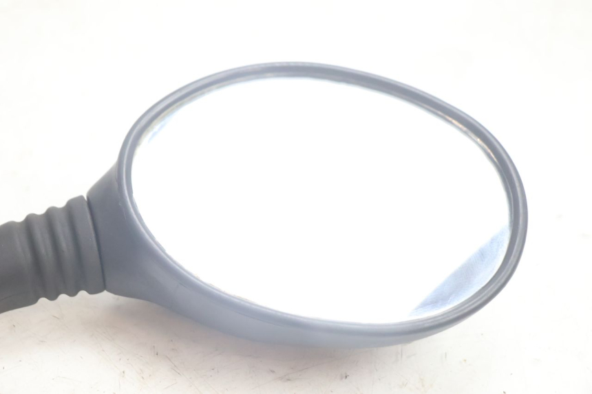 photo de RéTROVISEUR DROIT YAMAHA YP MAJESTY 125 (2002 - 2006) - Détail de la pièce