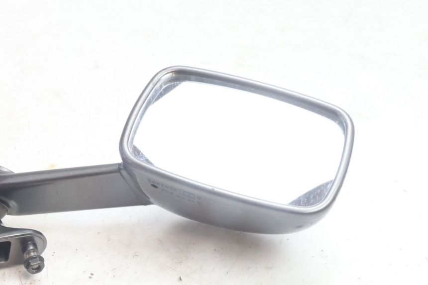 photo de RéTROVISEUR DROIT KAWASAKI ZZR 600 (1995 - 2004) - Autre angle de vue