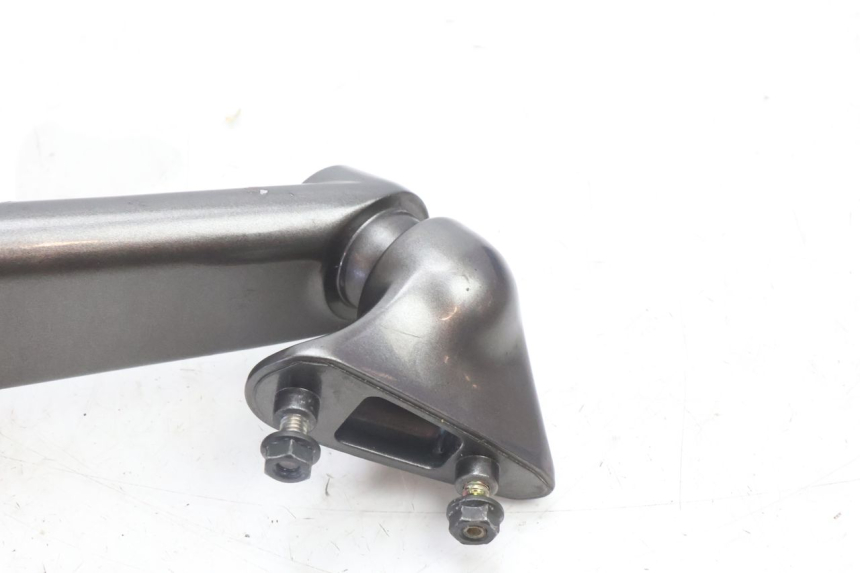 photo de RéTROVISEUR DROIT KAWASAKI ZZR 600 (1995 - 2004) - Pièce contrôlée