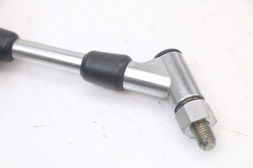 photo de RETROVISEUR GAUCHE SUZUKI GZ MARAUDER 125 (1998 - 2004)
