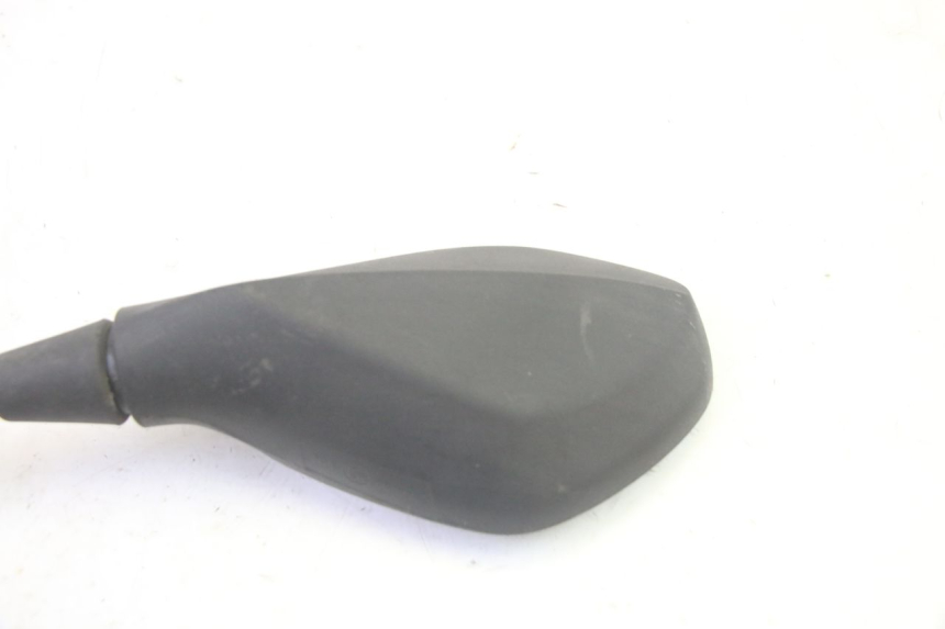 photo de RETROVISEUR GAUCHE PIAGGIO MP3 HPE 350 (2018 - 2020) - Points de fixation