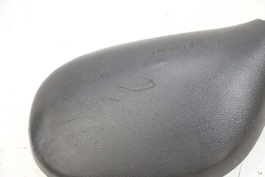 photo de RETROVISEUR GAUCHE PIAGGIO MP3 125 (2006 - 2014)