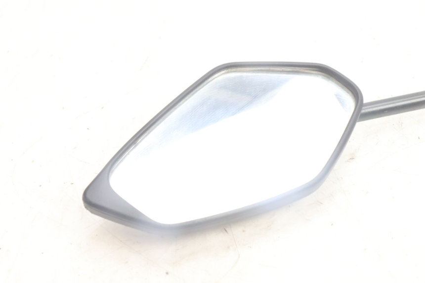 photo de RETROVISEUR GAUCHE YAMAHA N-MAX NMAX 125 (2021 - 2024) - Détail de la pièce