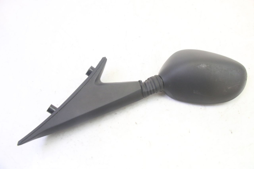 photo de RETROVISEUR GAUCHE PIAGGIO XEVO - X EVO 125 (2007 - 2016) - Gros plan technique