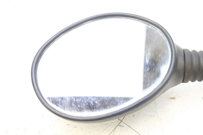 photo de RETROVISEUR GAUCHE YAMAHA YP MAJESTY 125 (1998 - 2001) - Détail de la pièce