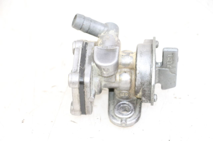 photo de ROBINET RESERVOIR YAMAHA FJ 36Y 1100 (1984 - 1985)
