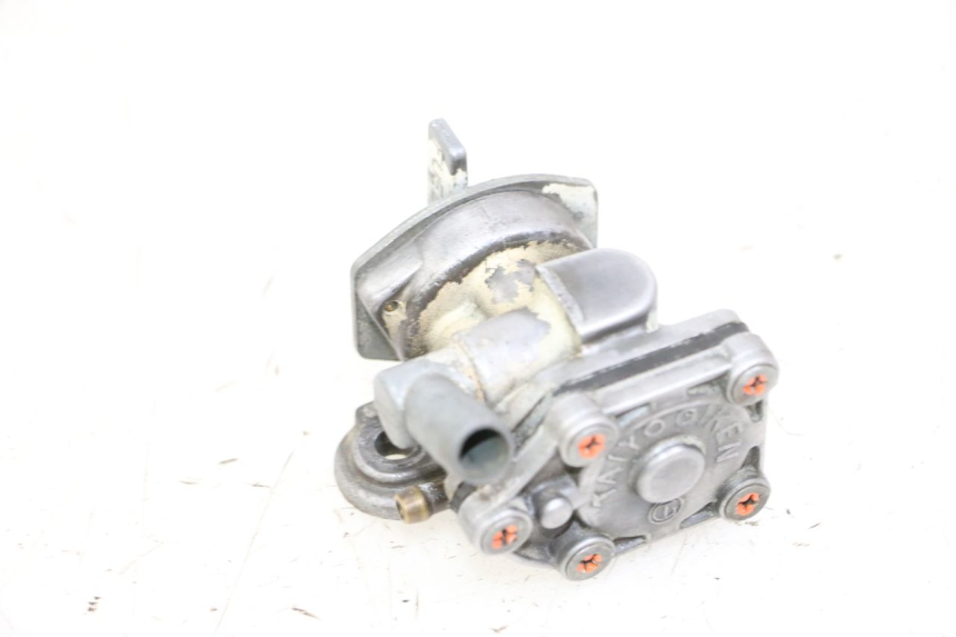 photo de ROBINET RESERVOIR YAMAHA FJ 36Y 1100 (1984 - 1985)